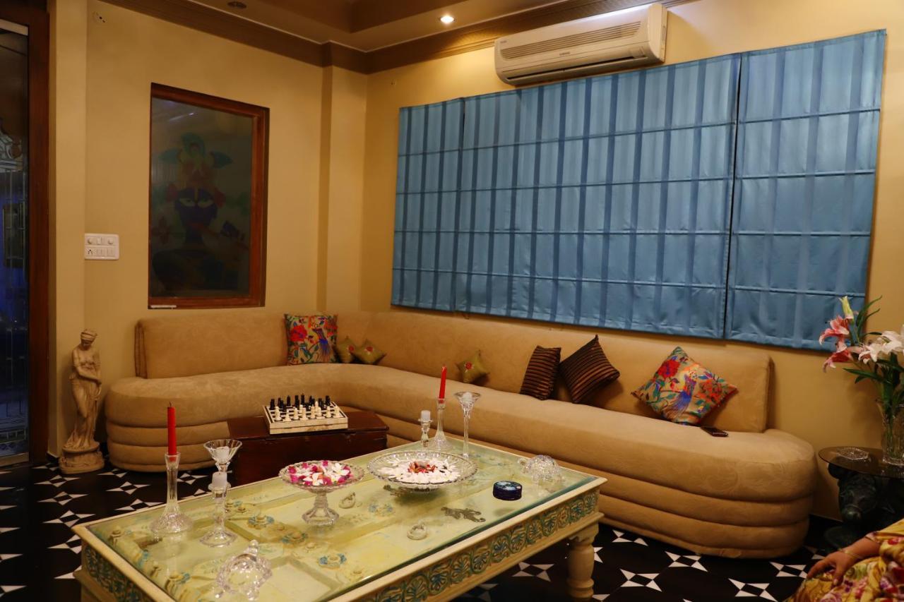 Aura Homestay Royal Villa Džajpur Exteriér fotografie