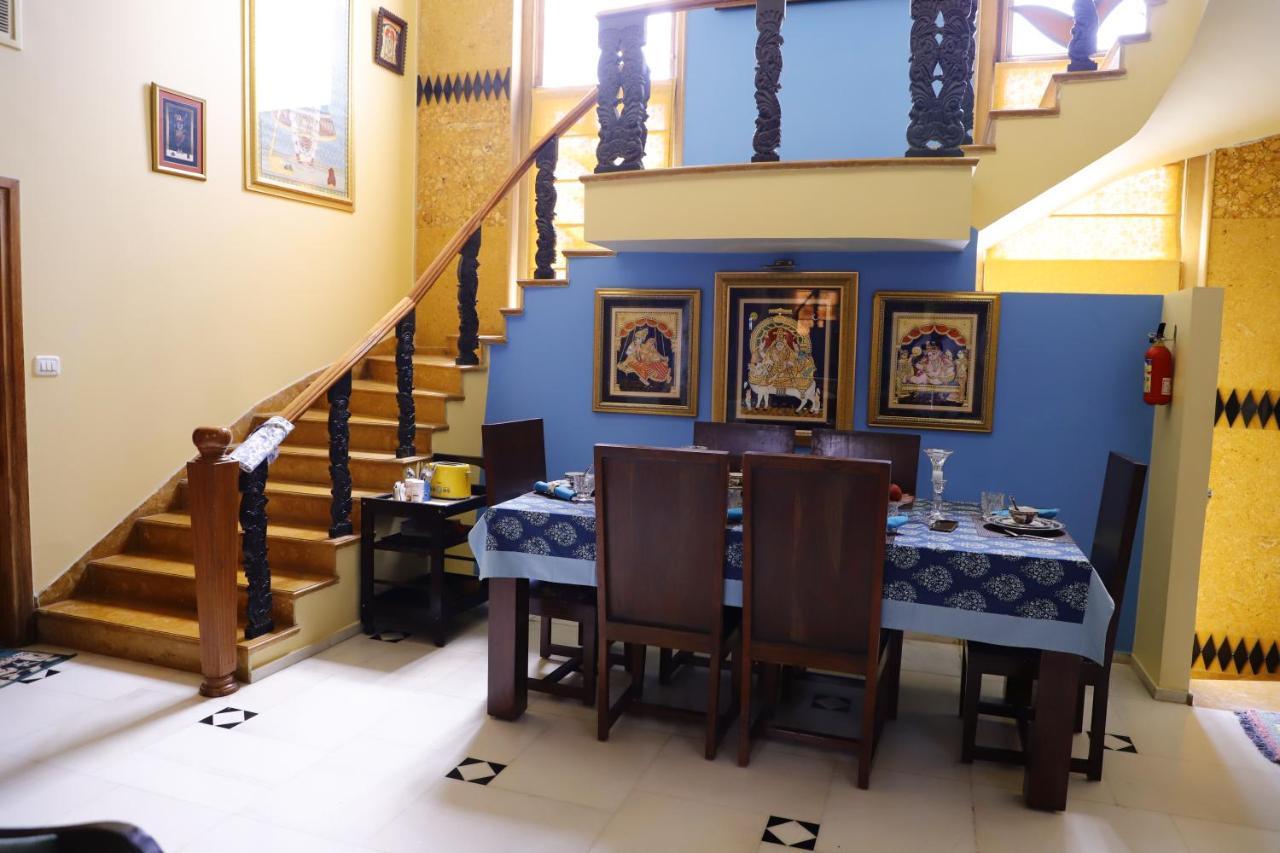 Aura Homestay Royal Villa Džajpur Exteriér fotografie